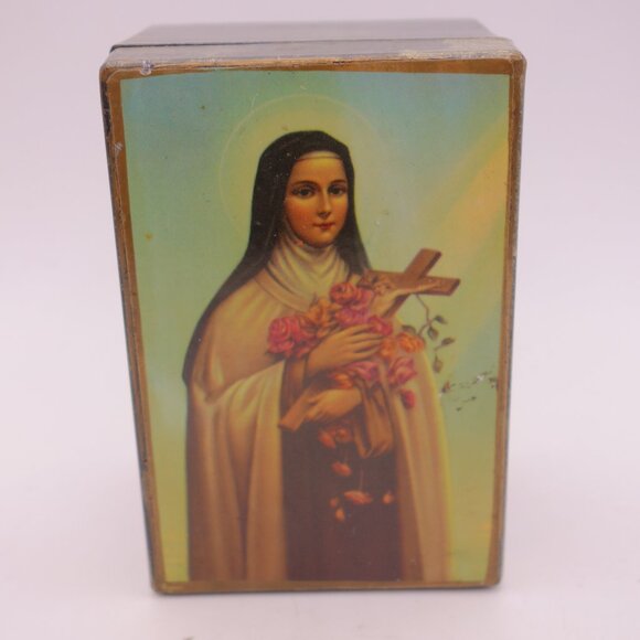 Set of Four Boxes w/ depictions of St Therese Virgen Milagrosa & Heart of Mary - Picture 12 of 16